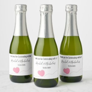 Champagner-Miniflaschen sind personalisiert Schaumweinetikett