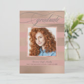 Champagner Rose Gold Streifen mit Foto Graduate Ankündigung (Stehend Vorderseite)
