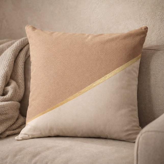 Champagner-Sand-Split-Wurfkissen Kissen (Taupe and beige coastal accent with diagonal champagne metallic detail)