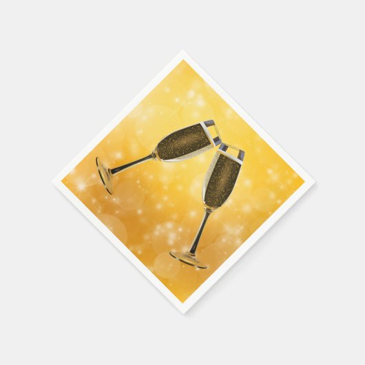 Champagnerbrille-Feier auf glänzendem Gold Serviette (Ecke)