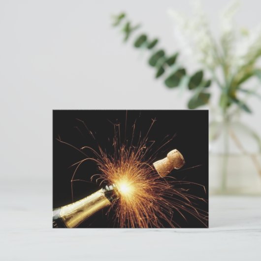 Champagnerflasche Silvester Feiertagspostkarte (Stehend Vorderseite)