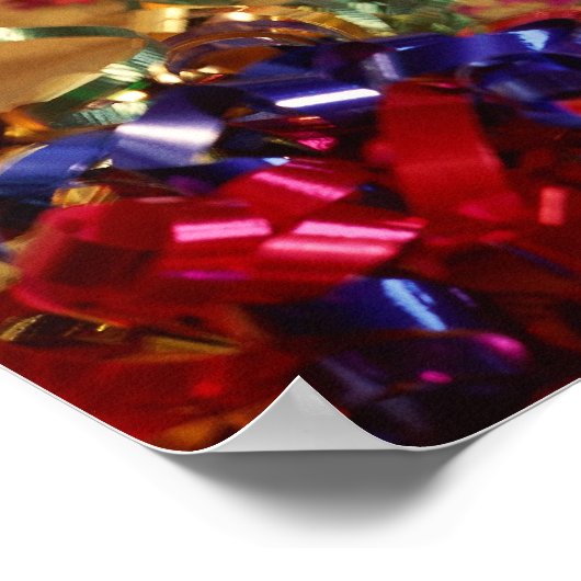 Champagnerflöten, Bänder und Lärmpegel Poster (Ecke)