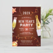 Champagnersaitenlicht Neues Jahr Party Einladung (Stehend Vorderseite)