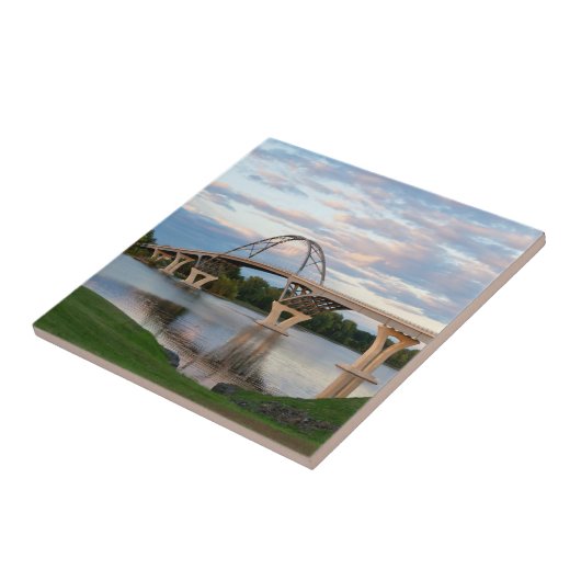 Champlain Bridge Fliese (Seite)