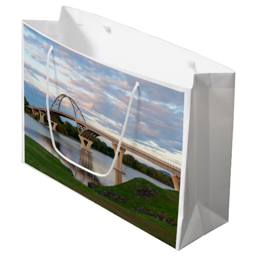 Champlain Bridge Große Geschenktüte (Vorderseite Schrägansicht)