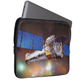 Chandra-Röntgenbeobachtungsstelle Laptopschutzhülle (Vorne Rechts)