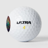 Chaos im Herzen des Orion Spitzer Hubble Composite Golfball (Logo)