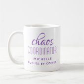 Chaos-Koordinator Lila Typografie Personalisiert Kaffeetasse (Links)