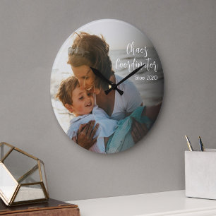 Chaos-Koordinatorin Mama Benutzerdefiniertes Jahr Große Wanduhr