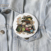 Chaotische Akademie ADHD Hyperfokus Buchstapel Button (Beispiel)