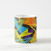 Chaotischer Neon: Abstraktes Graffiti-Muster. Kaffeetasse (Mittel)