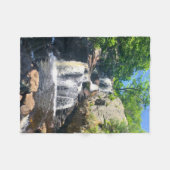 Chapman Falls Gelassenheit Fleecedecke (Vorderseite (Horizontal))