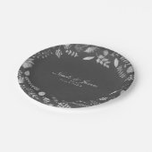 Charcoal Gray & Imitate Silver Floral Wedding Tell Pappteller (Schrägansicht)