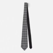 Charcoal Gray Kariert Mit Monogramm Krawatte (Vorderseite)