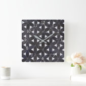 Charcoal Gray Mosaic | Blume des Lebensverlaufs Quadratische Wanduhr (Zuhause)