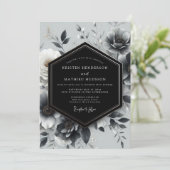 Charcoal Noir Bloom Hochzeit Einladung (Stehend Vorderseite)