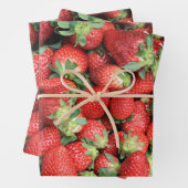 Charge der Roten Juicy Erdbeeren Geschenkpapier Set (Beispiel)
