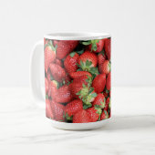 Charge der Roten Juicy Erdbeeren Kaffeetasse (Vorderseite Links)