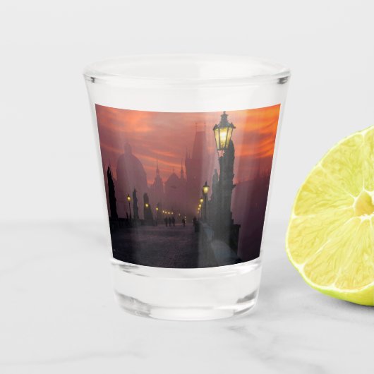 Charles Bridge Prag Schnapsglas (Vorderseite)