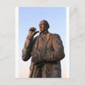 Charles Darwin Statue Galapagos Inseln Postkarte (Vorderseite)