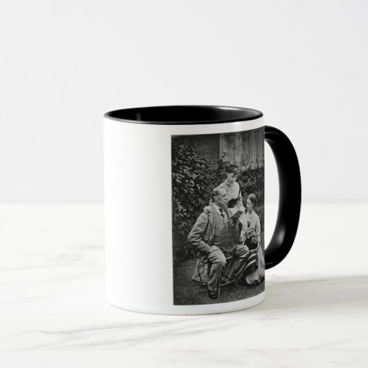 Charles Dickens mit zwei seiner Töchter Tasse (VorderseiteRechts)