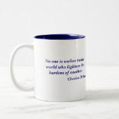 Charles Dickens niemand ist unbrauchbares Zitat Zweifarbige Tasse (Links)