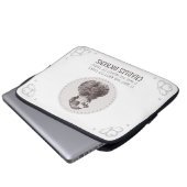 Charles Dickens Portrait und Zitat Laptopschutzhülle (Vorne Knopf)