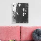 Charles Laughton als Canon Chasuble und Roger Live Leinwanddruck (Insitu (Wohnzimmer))