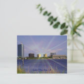 Charles See, LA Skyline mit Sunburst Postkarte (Stehend Vorderseite)