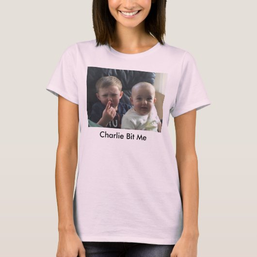 Charlie bit me - der Finger - doppelte T-Shirt (Vorderseite)