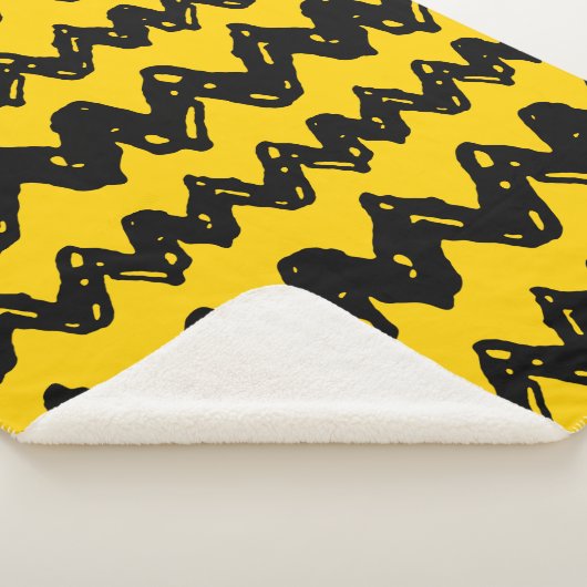 Charlie Brown Zig Zag Muster Sherpadecke (3/4)