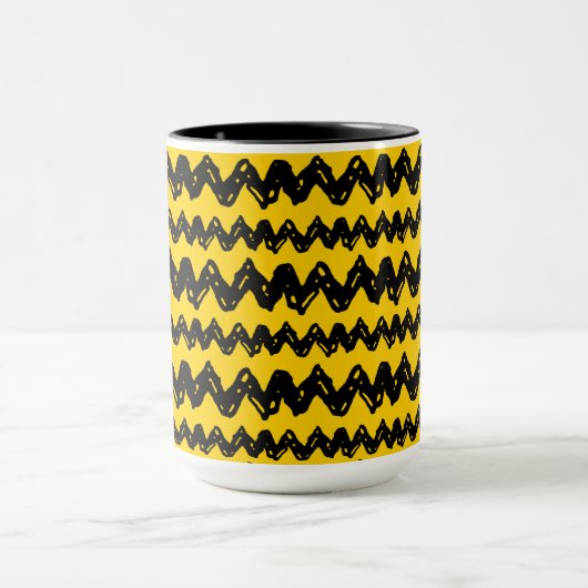 Charlie Brown Zig Zag Muster Tasse (Zentrum)