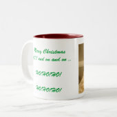Charlie Sankt, frohe Weihnachten!!!! Zweifarbige Tasse (Vorderseite Links)