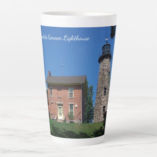 Charlotte Genesee Lighthouse Latte Tasse (Vorderseite)