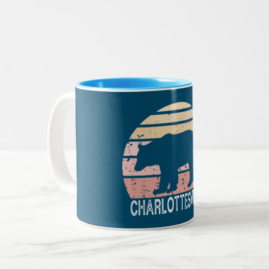Charlottesville Virginia Retro Bear Zweifarbige Tasse (Vorderseite Links)