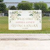 Charm White Ivory Floral Quinceañera Begrüßungszei Banner (Insitu)
