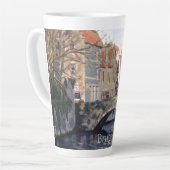 Charmante Alte Brücke über den Kanal in Landschaft Milchtasse (Linke Ecke)