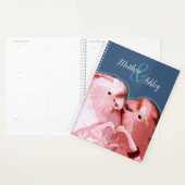 Charmante Pink Cockatoo Fun Herz Hände Hochzeit Planer (Anzeige)