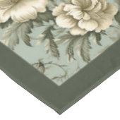 Charmante Vintage staubgrüne und goldene Blume Tischdecke (Schrägansicht)