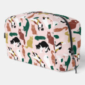 Charmante, von Hand gezeichnet Katzen auf rosa Hin Waschbeutel (Rechte Ecke)