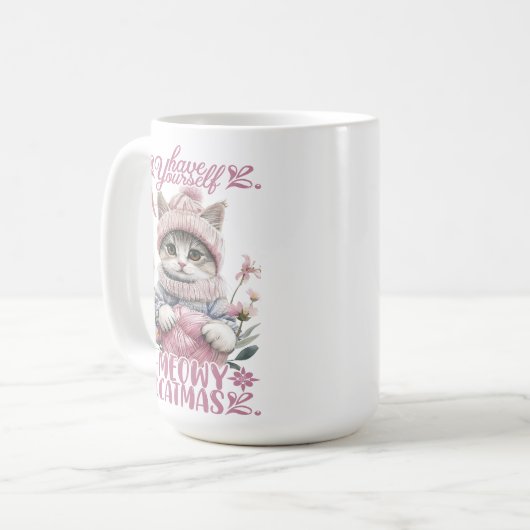 Charmante Winterkatze aus dem Stricken in sanften Kaffeetasse (Vorderseite Links)