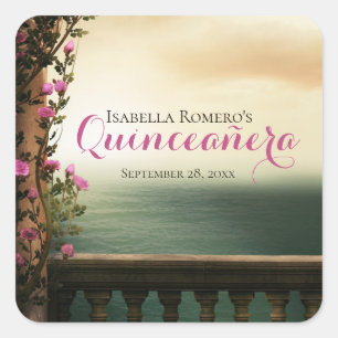 Charmanter Balkon mit rosa Roses Beach Quinceañera Quadratischer Aufkleber
