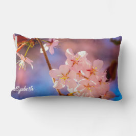 Charmanter Haufen Sakura-Blume im Frühjahr Lendenkissen