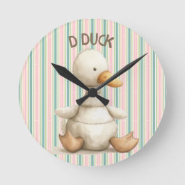 Charmantes Kinderzimmer-Design mit Duck & D Duck A Runde Wanduhr