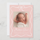 Charming Bow Blush Pink Baby Girl Foto Birth Ankündigung (Vorderseite)