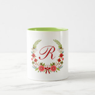 Charming Christmas Floral Wreath Monogram Zweifarbige Tasse