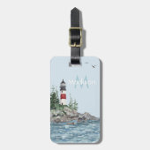 Charming Coastal Lighthouse Rocks Monogram Name Gepäckanhänger (Vorderseite vertikal)