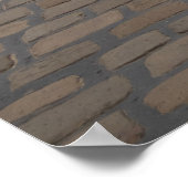 Charming Cobbled Street in Staithes Village Poster (Ecke)