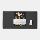 Charming Giraffe Surrounded By Flowers Long Sleeve Schreibtischunterlage (Tastatur & Maus)