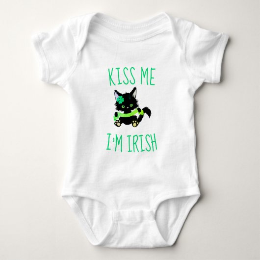 Charming Kiss Me I'm Irish Cat Baby Strampler (Vorderseite)